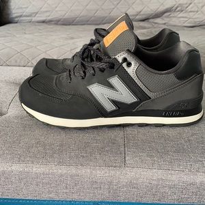 New Balance men’s size 9 1/2  used